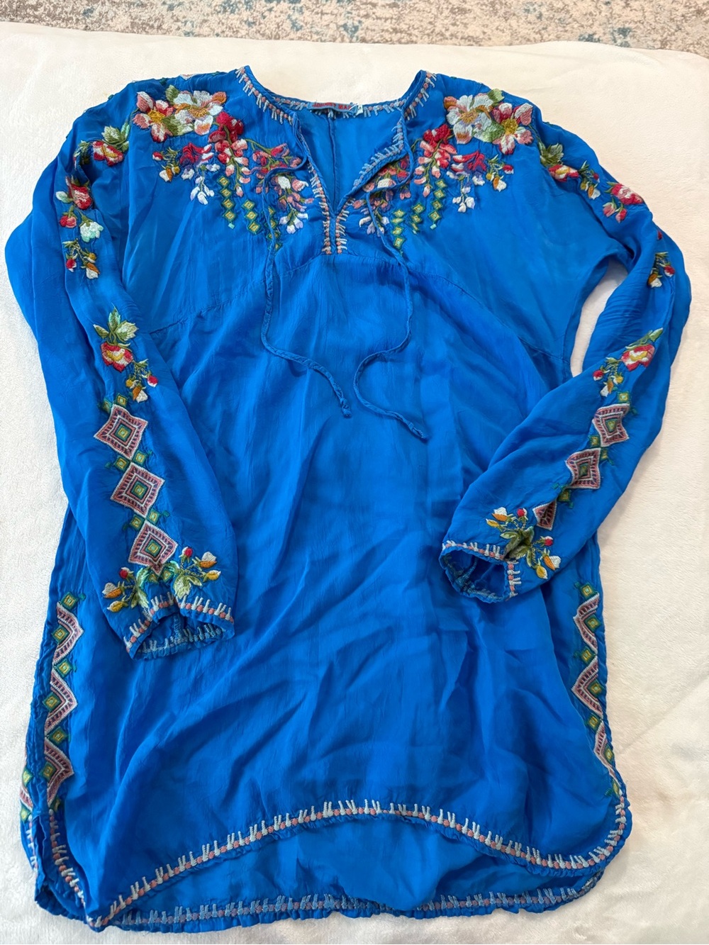 JOHNNY WAS Vanessa Georgette Embroidered Tunic Top Sz S Cobalt Blue D92